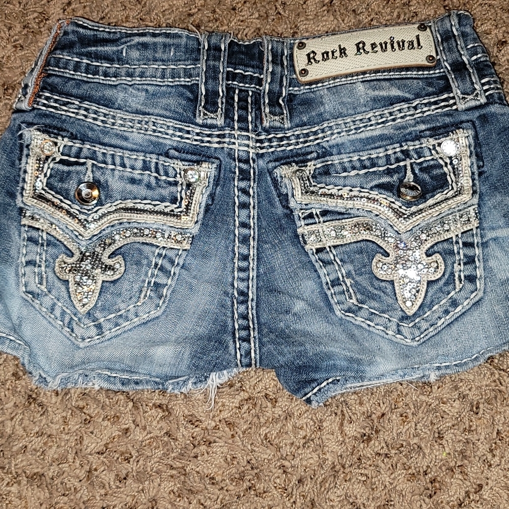 Rock Revival shorts